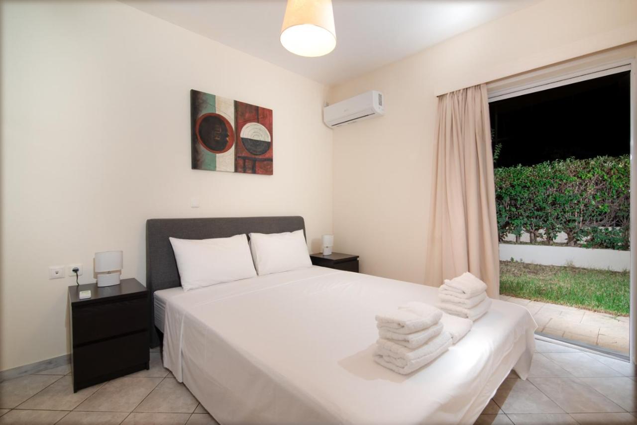 Sk-George Apartments By The Sea And Airport Pórto Ráfti Extérieur photo